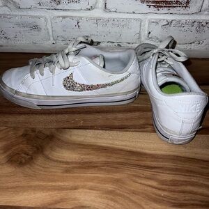 Nike White Sneakers with rhinestone Swoosh